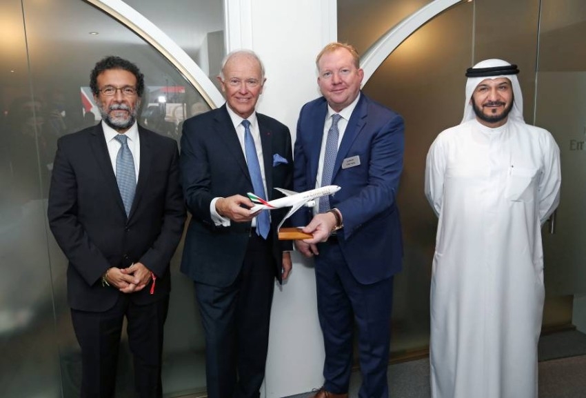 طيران الإمارات توسع سعة الشحن باستثمار 3.6 مليار درهم