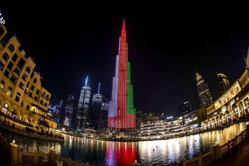 الإمارات تشارك سلطنة عمان احتفالاتها باليوم الوطني الـ51