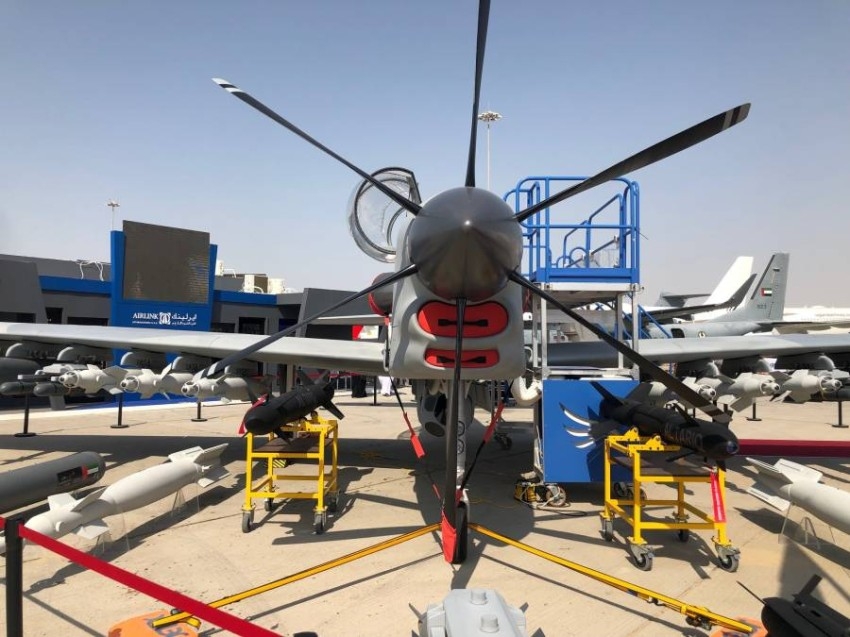 «بدر 350» المقاتلة الإماراتية تحمل 16 صاروخاً في وقت واحد