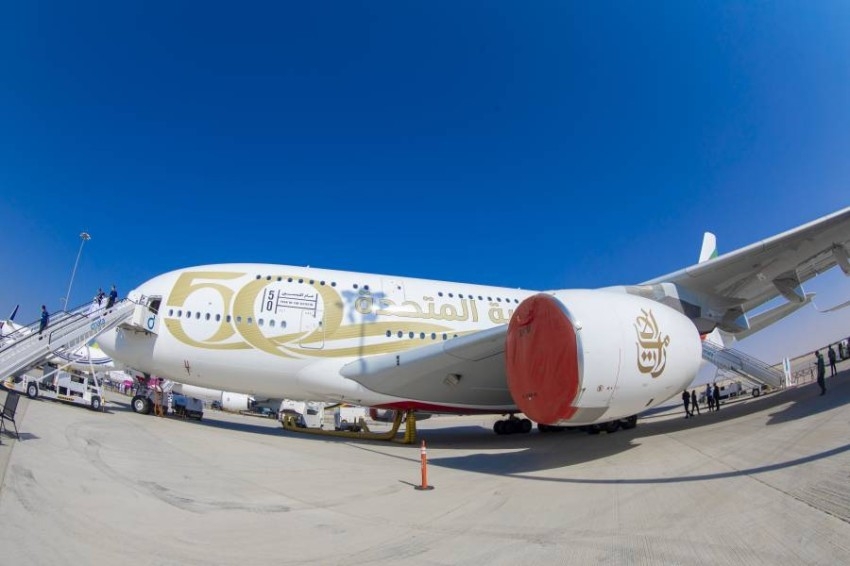استثمارات وشراكات جديدة لطيران الإمارات خلال معرض دبي للطيران
