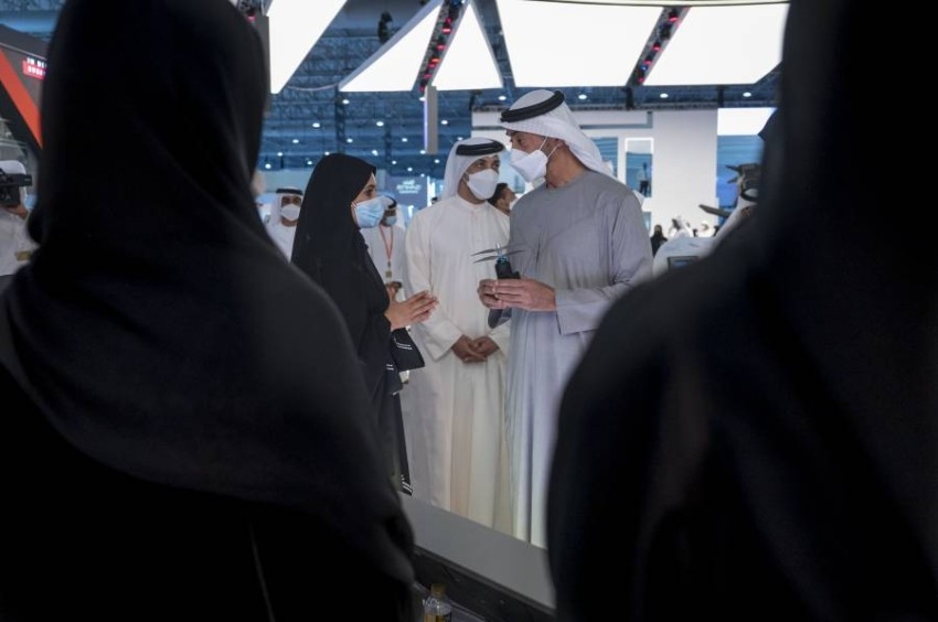 محمد بن زايد يزور معرض دبي للطيران 2021