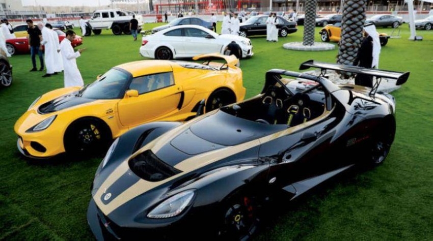 600 سيارة نادرة في معرض الرياض للسيارات