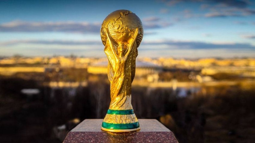 الاتحاد الأفريقي يؤيد بالإجماع تنظيم كأس العالم كل عامين