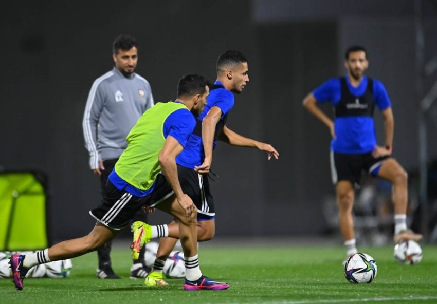 الأبيض يستعد لمواجهة سوريا في كأس العرب