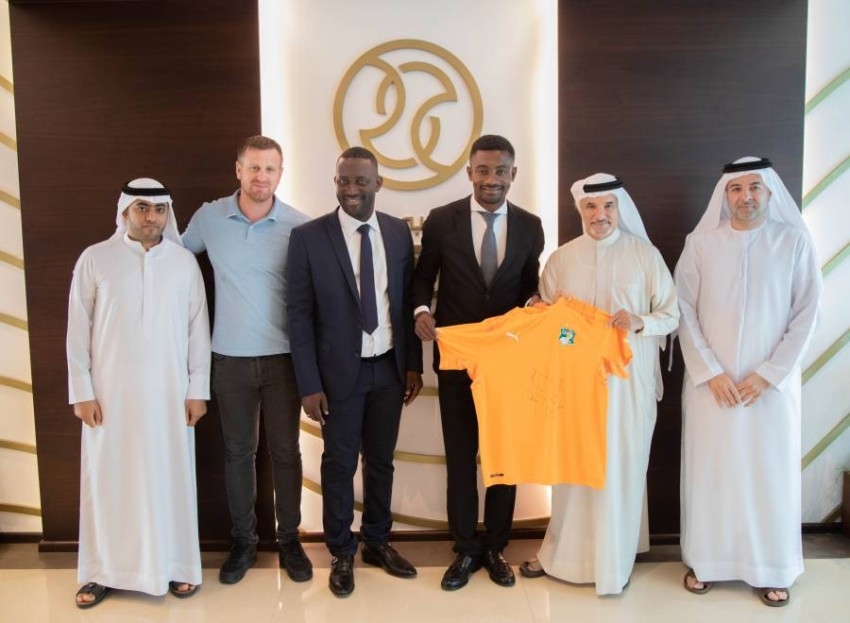 سالومون كالو يزور مجلس دبي الرياضي
