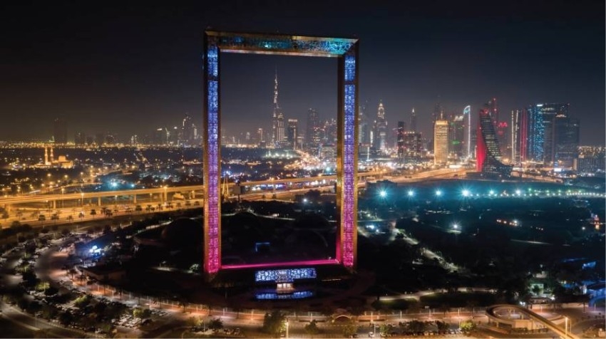 50 وجهة سياحية لرؤية الإمارات بعين الاحتفال