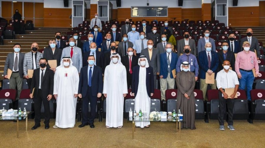 تكريم باحثين بجامعة الإمارات ضمن قائمة أفضل 2% من علماء العالم