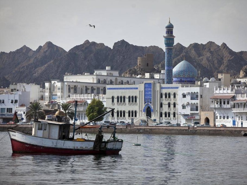شركات عمانية توقّع 13 مذكرة تفاهم مع شركات سعودية