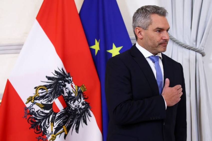 مستشار النمسا الجديد يؤدي اليمين الدستورية