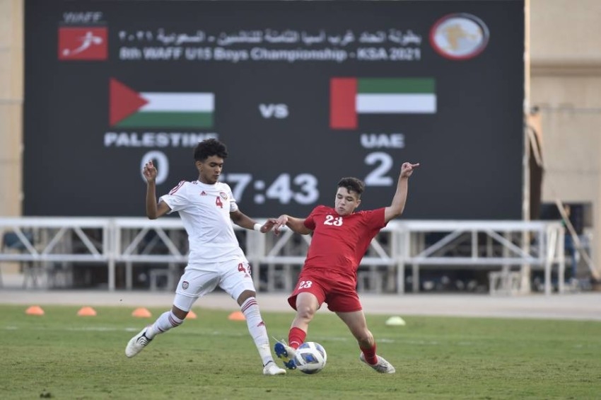 منتخب الإمارات للناشئين يواصل تدريباته لنصف نهائي غرب آسيا