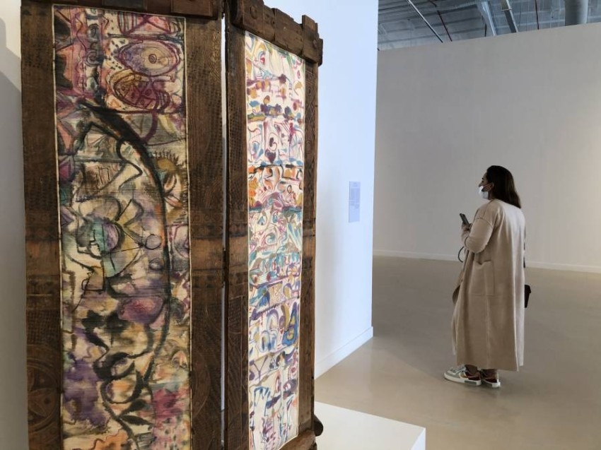«تتبع الحجارة».. أول بينالي للفن المعاصر يفتتح أبوابه في الدرعية