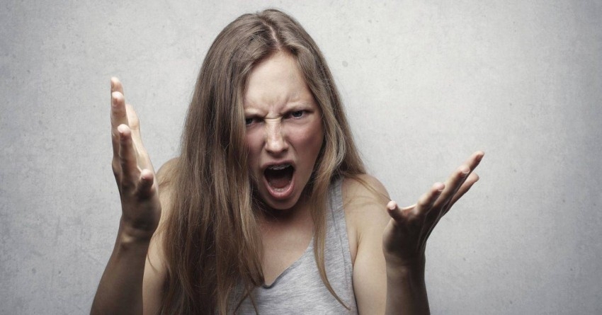 طبيب نفسي: الغضب أفضل صحياً من الخوف في ظل كورونا