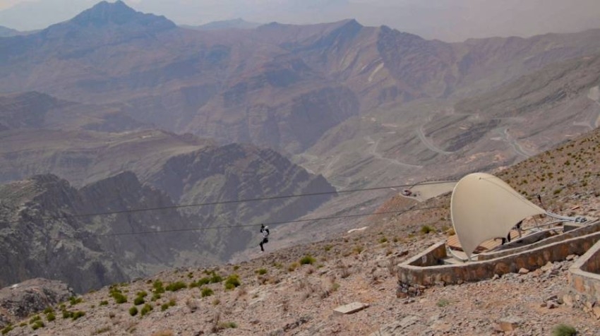 جبل جيس.. وجهة السياحة المستدامة في رأس الخيمة