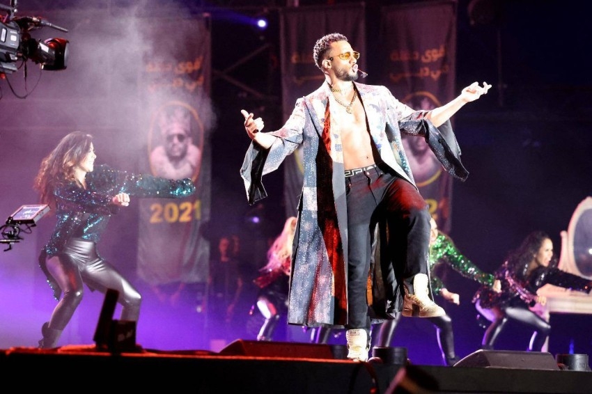 محمد رمضان على مسرح «اليوبيل» بإكسبو 2020 ويشكر شرطة دبي