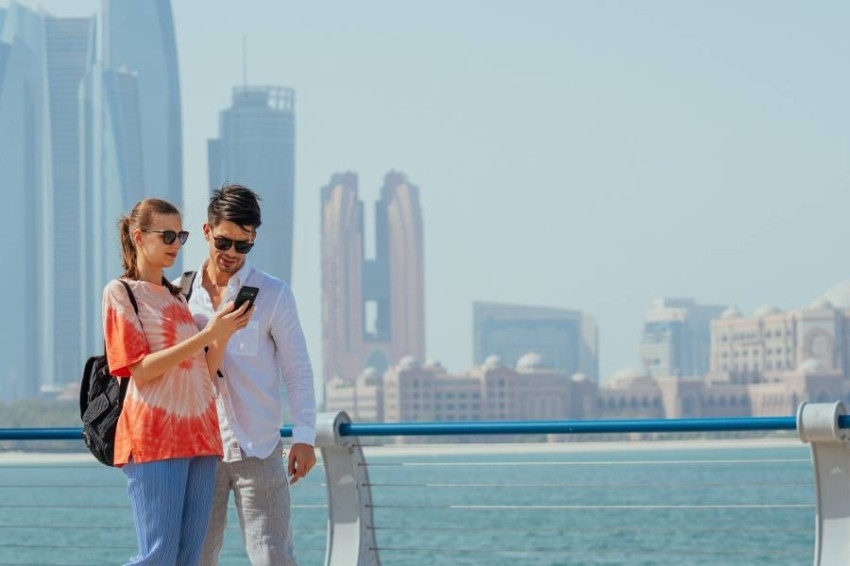 أبوظبي تطلق 5 جولات سياحية افتراضية جديدة