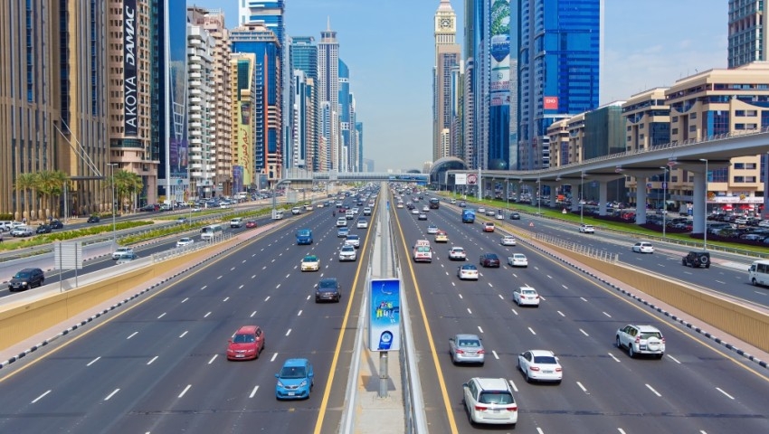 سوق السيارات الإماراتي الأنشط إقليمياً بنمو 30% خلال 9 أشهر