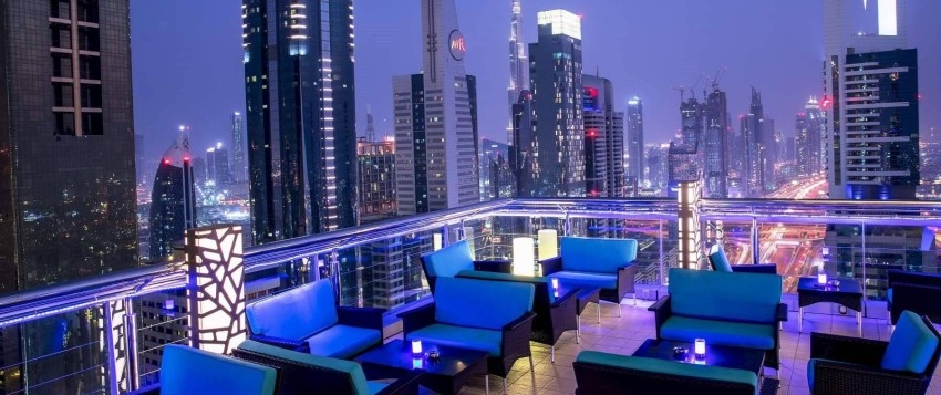 في الهواء الطلق.. تعرّف على أجمل مطاعم دبي التي تقع أعلى أسطح المباني