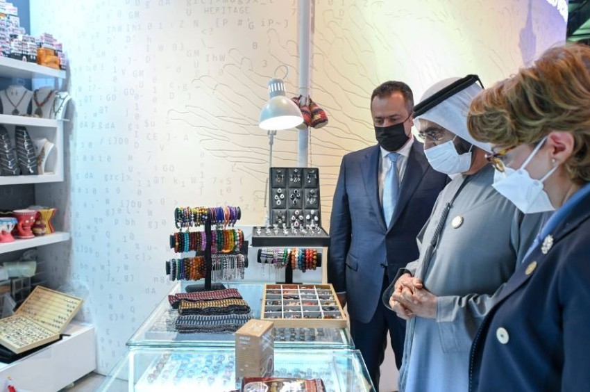 محمد بن راشد ورئيس وزراء اليمن يناقشان مستقبل التعاون بين البلدين