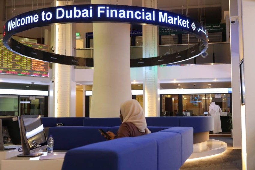 الأسهم الإماراتية تواصل ارتفاعها بآخر جلسات الأسبوع