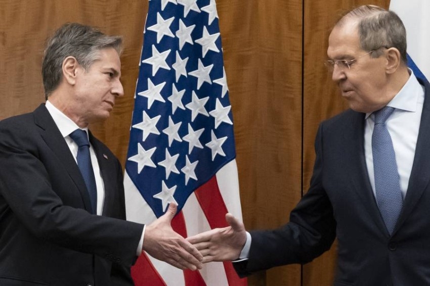 المحادثات الروسية - الأميركية في جنيف تلقي الضوء على «حرب باردة متطورة»