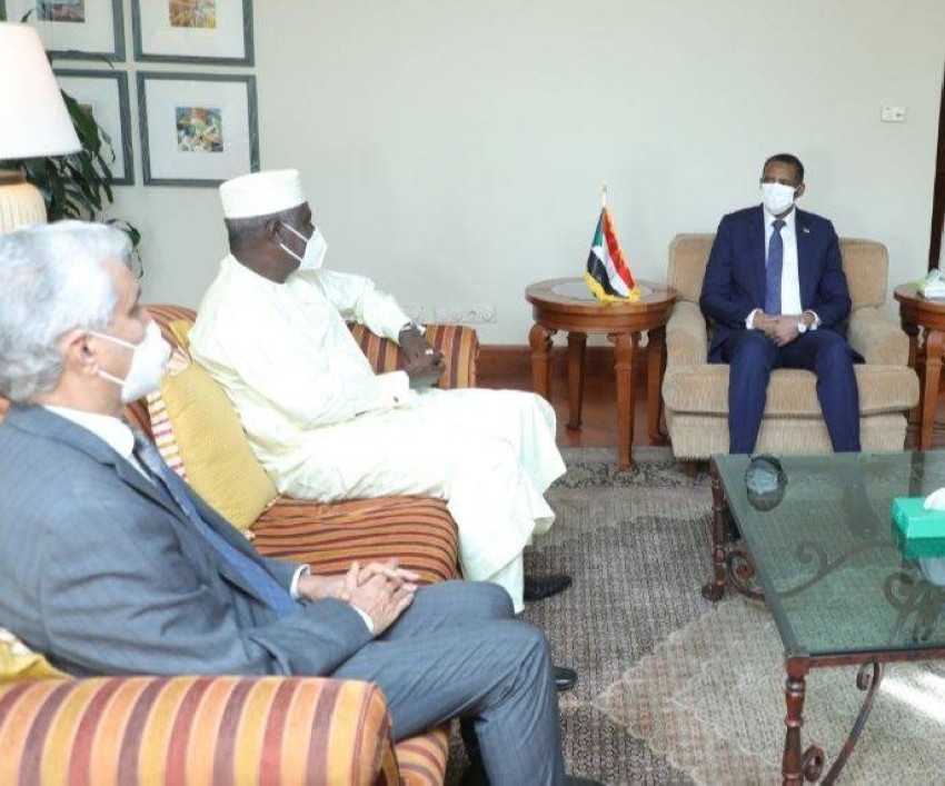 خلال زيارته لإثيوبيا.. دقلو يلتقي رئيس المفوضية الأفريقية