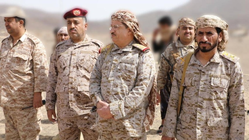 أشاد بألوية العمالقة.. وزير الدفاع اليمني: الحوثي شتت اليمنيين ومزّق الوطن