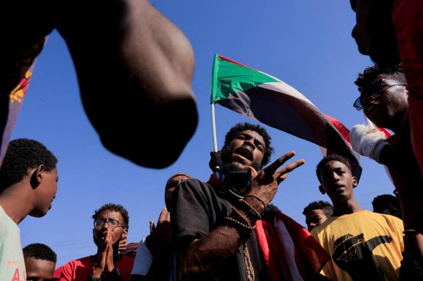رئيس مجلس السيادة السوداني يؤكد التزامه بالحوار الشامل