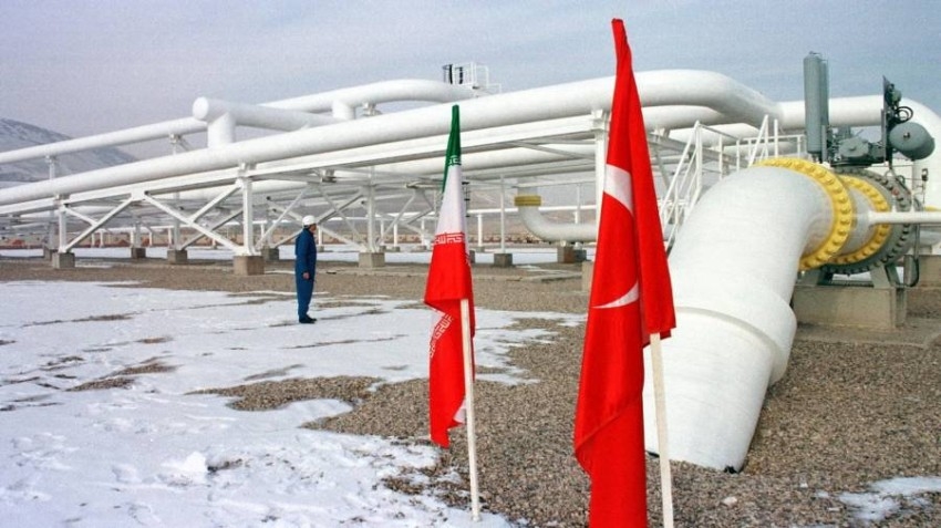 مصنعون أتراك يوقفون الإنتاج نتيجة أزمة الغاز مع إيران