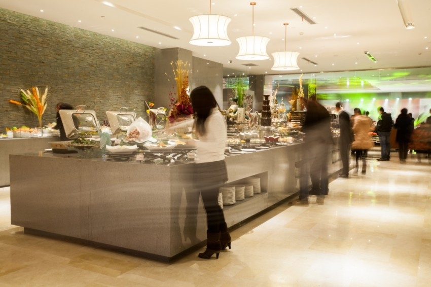 17 % نصيب وجبات الطعام من سعر حجز الإقامة بفنادق الإمارات