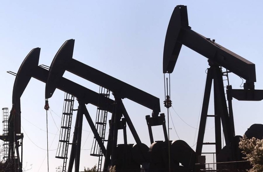 أسعار النفط تلامس 95 دولاراً للبرميل وسط توترات أوكرانيا