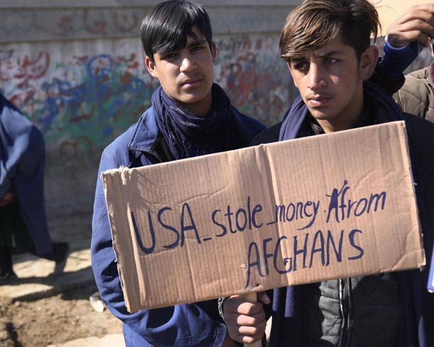 توزيع الأموال المجمدة على ضحايا 11 سبتمبر.. غضب أفغاني واتهامات بالسرقة