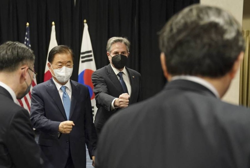 الأزمة الأوكرانية.. أمريكا واليابان وكوريا الجنوبية تتعهد بالعمل لمنع التصعيد