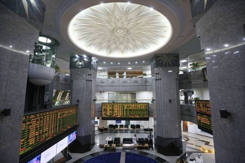 سوق أبوظبي المالي يواصل ارتفاعه للجلسة العاشرة على التوالي