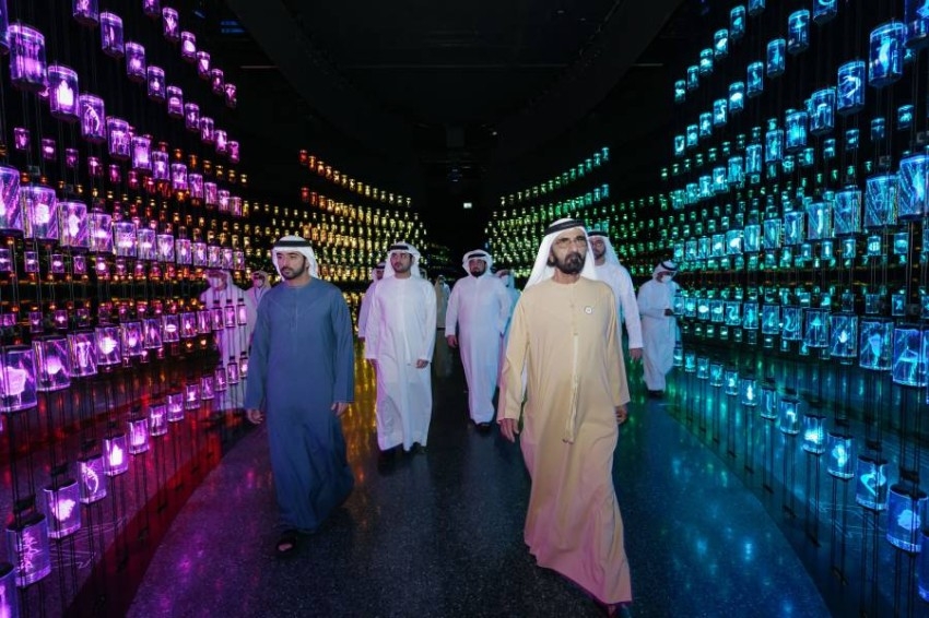 محمد بن راشد يطلّع على تجارب متحف المستقبل.. ويؤكد: سيكون فضاء معرفياً للعقول من كل العالم