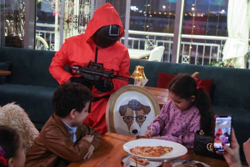مطعم في السعودية مستوحى من مسلسل "لعبة الحبار" الشهير