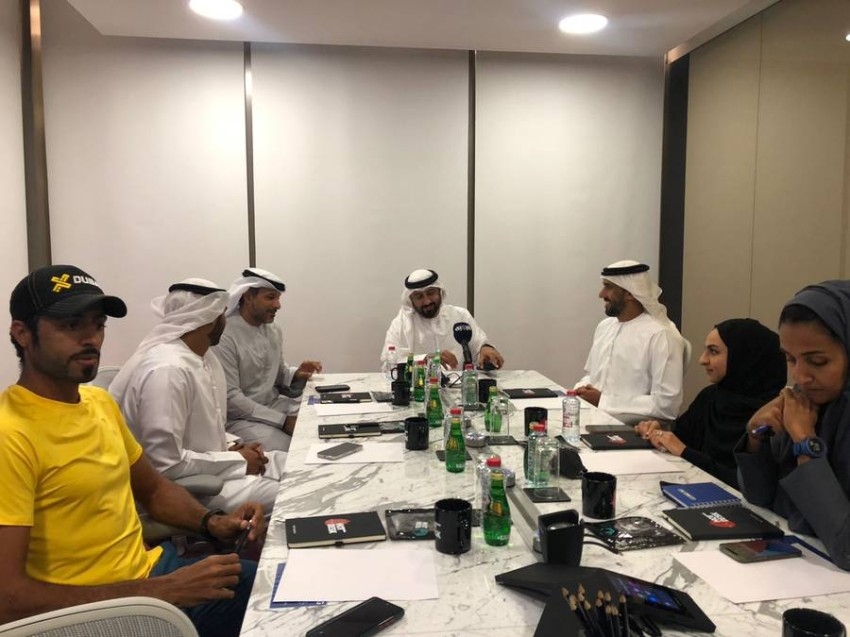 «ترايثلون الإمارات» يقف على استعدادات «الأبيض» للمشاركة في آسيوية البحرين