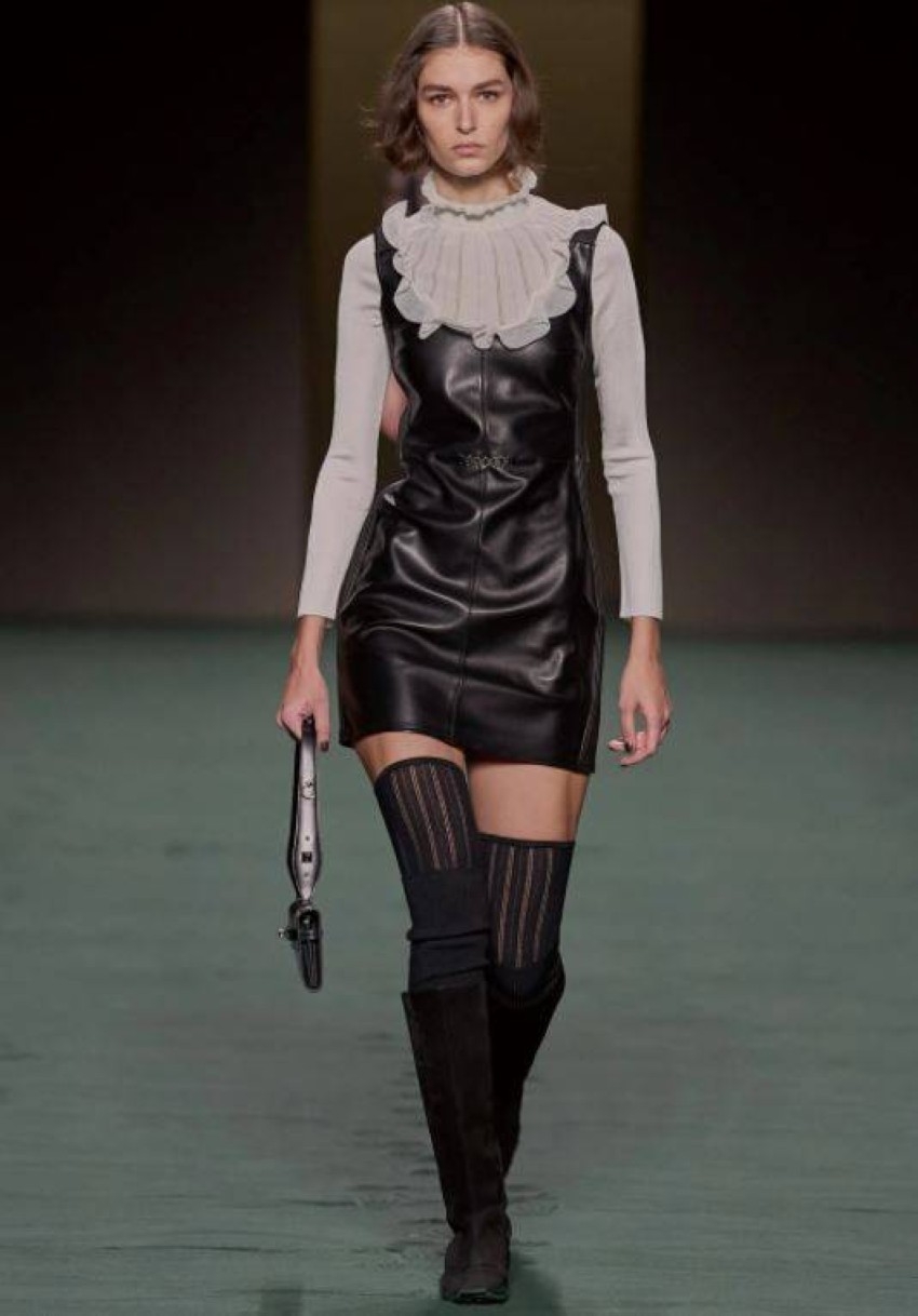 أزياء الفروسية بلمسة فاخرة من مجموعة هيرميس لشتاء 2022