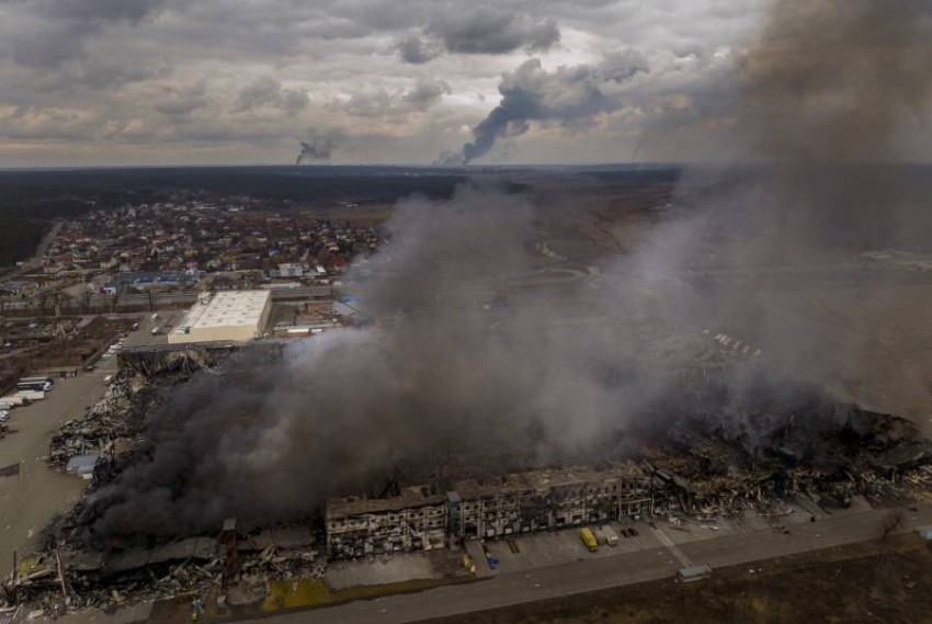 مقتل 9 أشخاص في قصف لمطار فينيتسيا جنوب غرب كييف