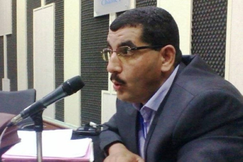 الرئيس الجزائري يقيل وزير النقل لـ«ارتكابه خطأ فادحاً»