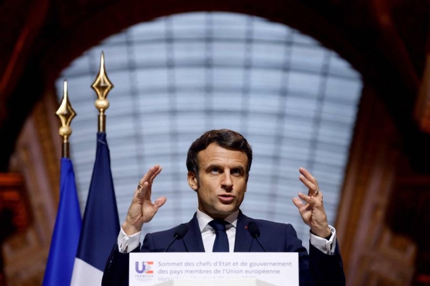 «65 عاماً سن التقاعد».. مقترح ماكرون يشعل سباق الانتخابات الفرنسية