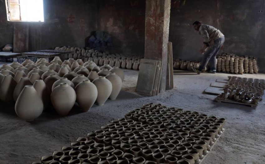 صناعة الفخار في مدينة غريان بليبيا
