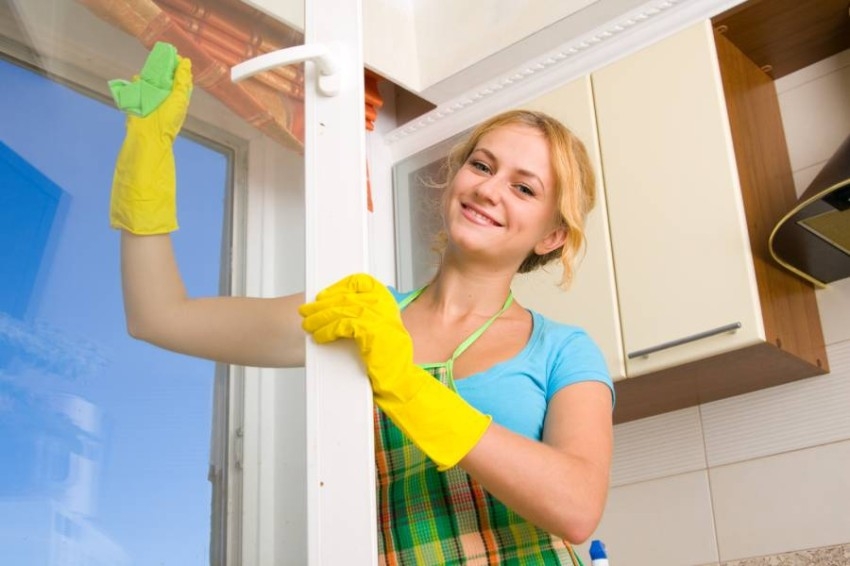 دراسة: 70 دقيقة تقضيها المرأة في أعمال المنزل أكثر من الرجل