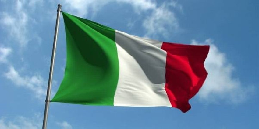 إيطاليا تعتزم فرض ضريبة على شركات تصل لـ10%