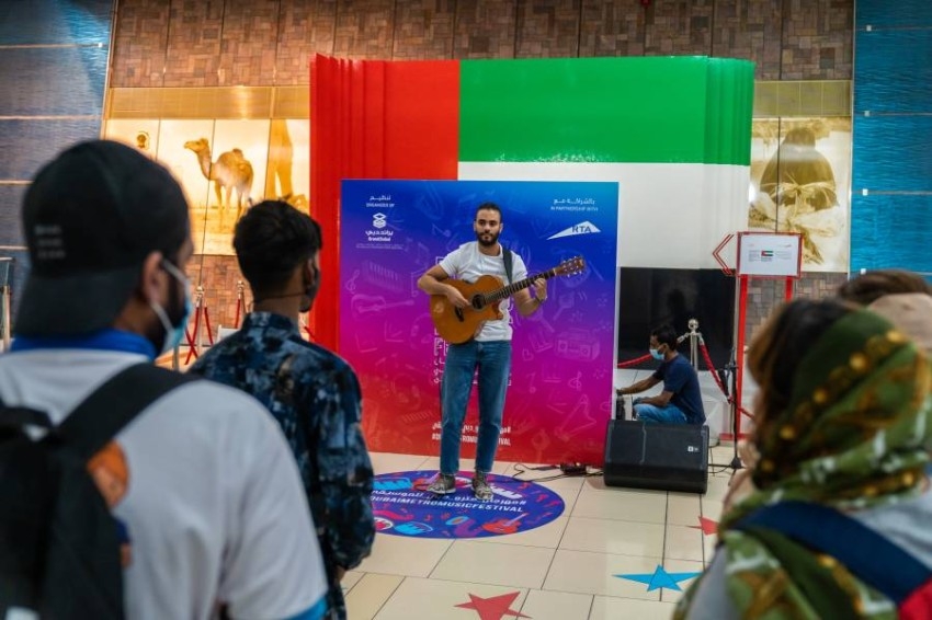 إطلالة عربية مميزة في «مترو دبي للموسيقى»
