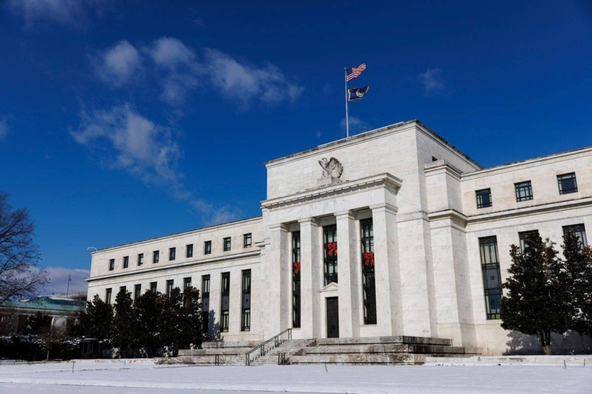 مجلس الاحتياط الأمريكي مستعد لزيادة الفائدة نصف نقطة مئوية في مايو إذا لزم الأمر