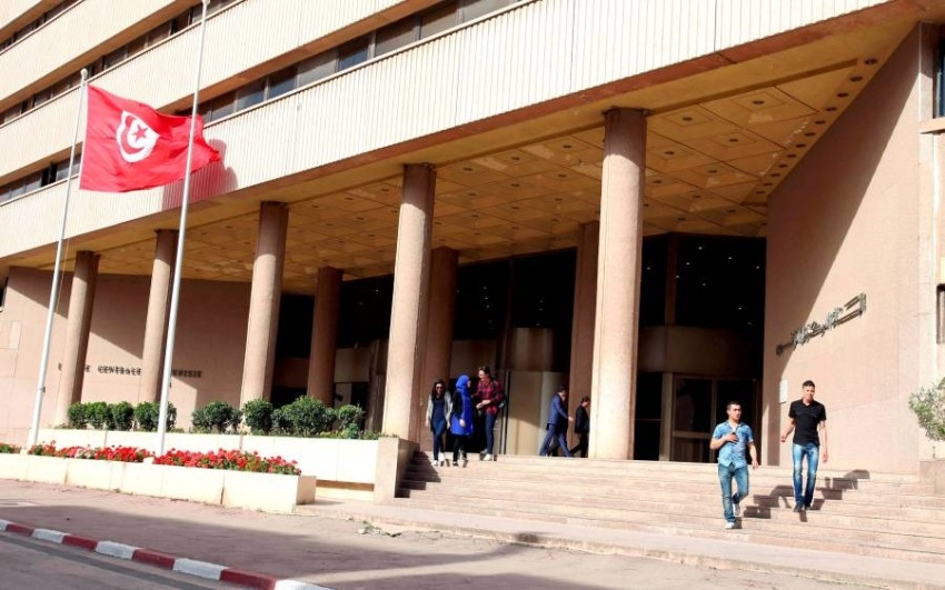 «مورغان ستانلي» يحذر من تخلف تونس عن سداد الديون في 2023