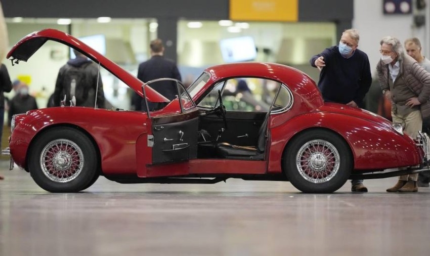 سيارات عريقة في المعرض الدولي للسيارات الكلاسيكية والقديمة "تكنو كلاسيكا" بإيسن في ألمانيا