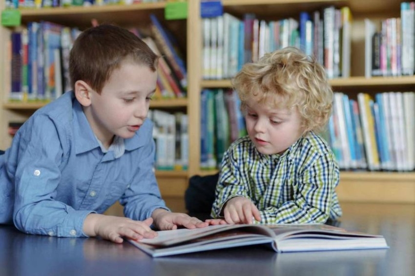 دراسة: القيلولة تساعد الأطفال على إتقان القراءة