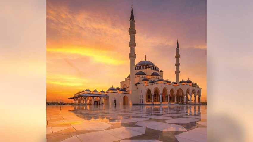 مساجد الإمارات.. تحف هندسية معمارية تستقطب المصلين والسياح من حول العالم