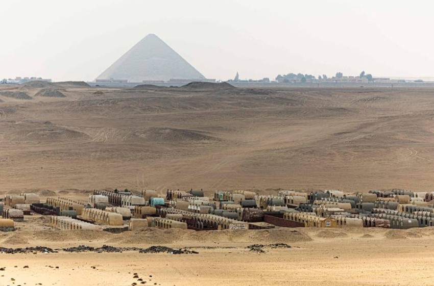 اكتشاف خمس قبور فرعونية جديدة في منطقة سقارة بمصر